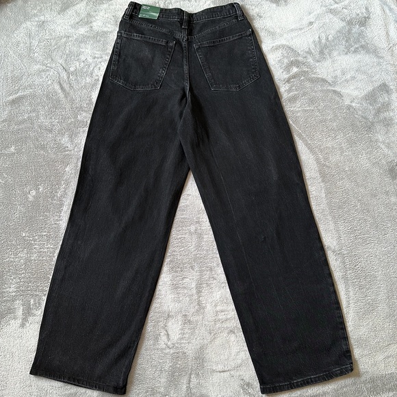 NWT Black Damaged Highest Rise Baggy Jeans - Picture 2 of 6